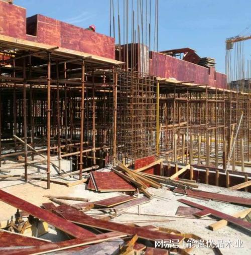 广西建筑模板首选 能强优品木业工厂品质实测
